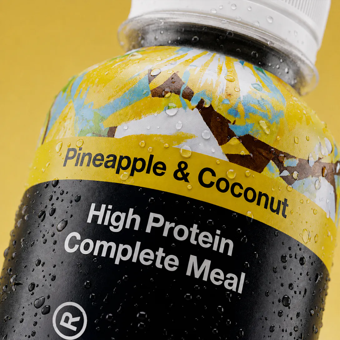 Pineapple & Coconut Black Edition Ready-to-drink